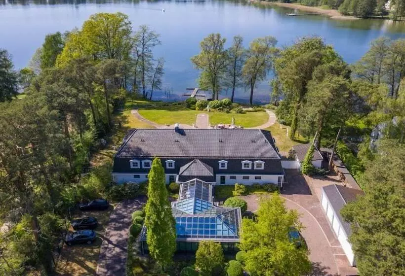 Hotel Nook X Seepalais Boutique