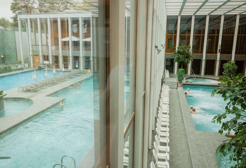 ホテル Nook X Seepalais Boutique