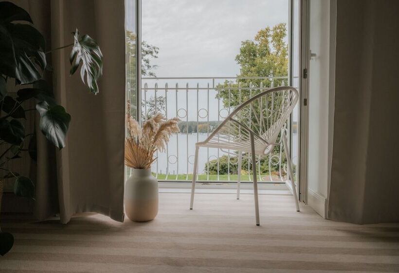 ホテル Nook X Seepalais Boutique