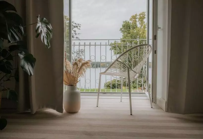 Hotel Nook X Seepalais Boutique