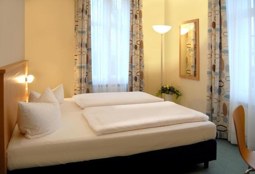 酒店 Strandvillen Heringsdorf