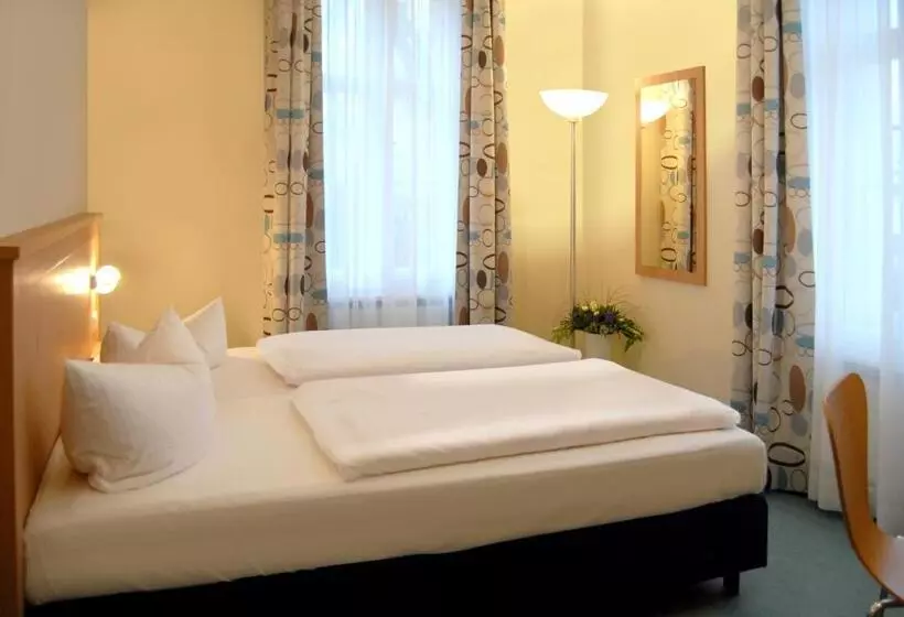 Отель Strandvillen Heringsdorf