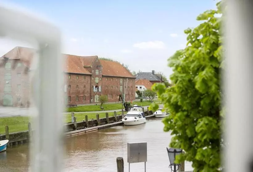 Отель Zum Goldenen Anker