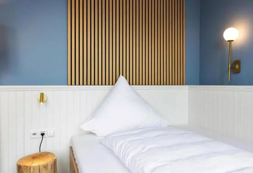 Отель Zum Goldenen Anker