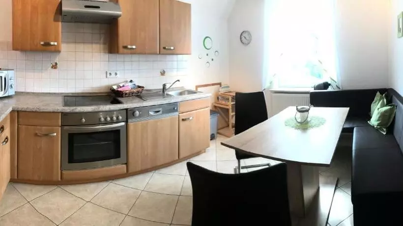 Pension Villa Frohsinn Sellin Auf Rügen