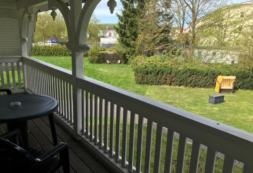 Pension Villa Frohsinn Sellin Auf Rügen