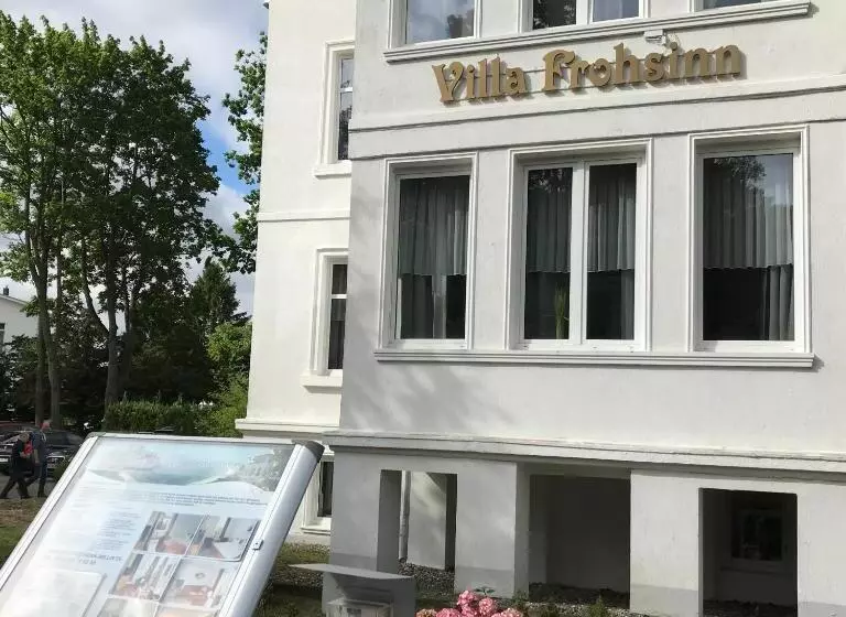 Pension Villa Frohsinn Sellin Auf Rügen