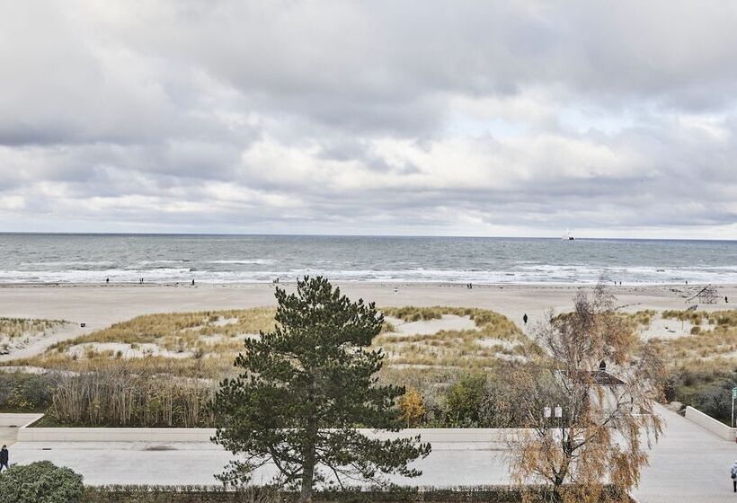 住所  Baltic Hideaway Beach Hotel Warnemünde