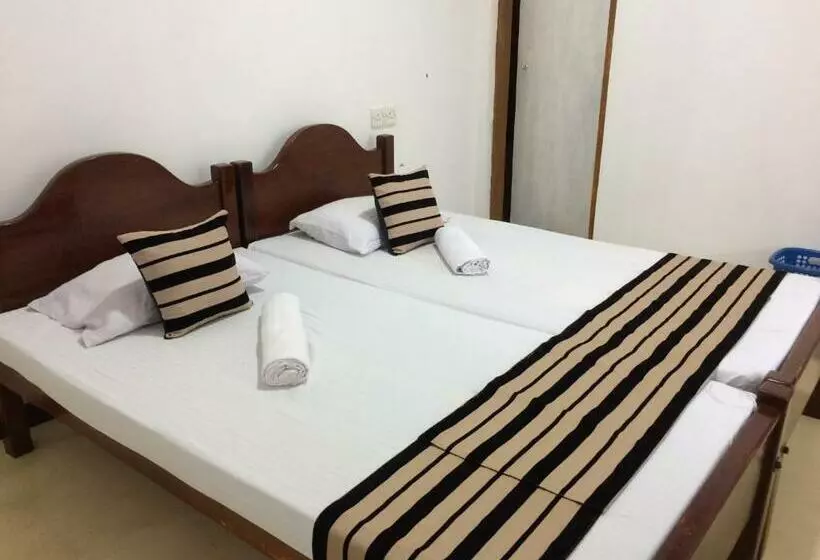 هاستل Pabasara Holiday Inn