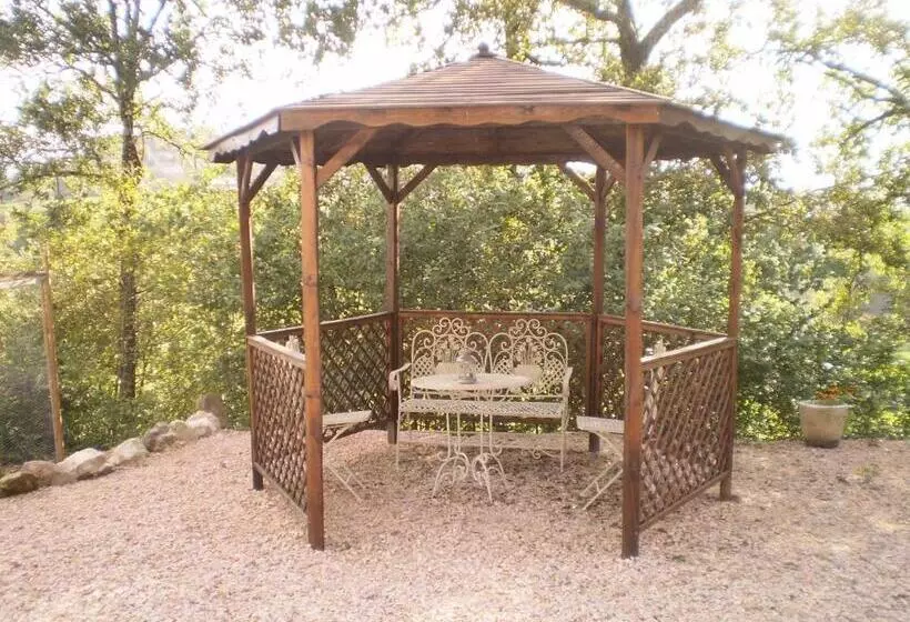 Aamiaismajoitus (B&B) Les Roziers   Roulotte