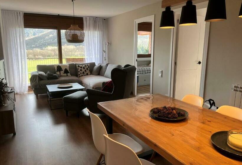 Fantástico Apartamento Con Vistas En Esterri