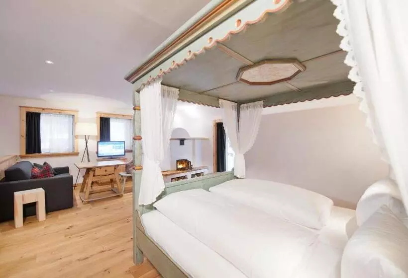 Mondschein Hotel & Chalet