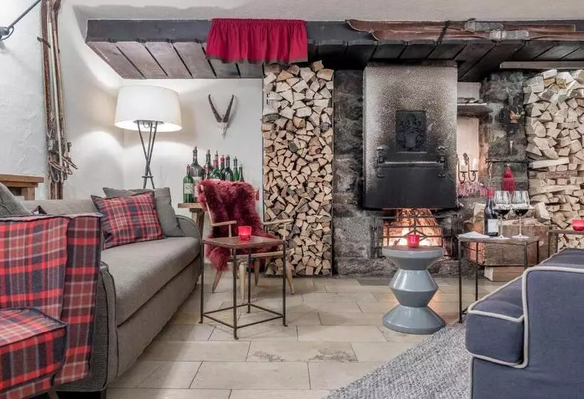 Mondschein Hotel & Chalet