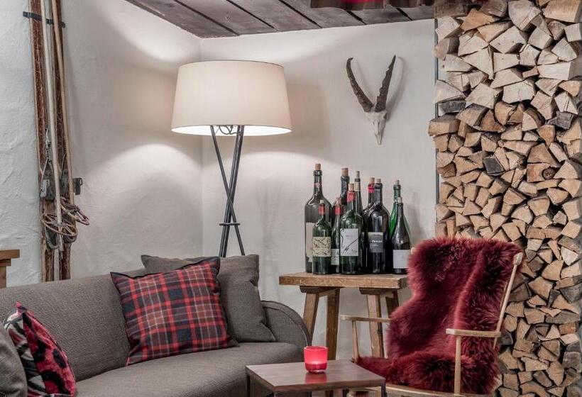 Mondschein Hotel & Chalet