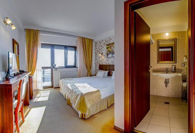 Отель Taverna Olteanului