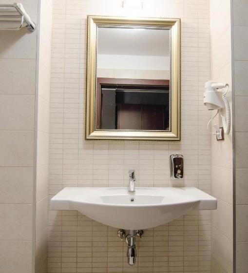 Отель Taverna Olteanului