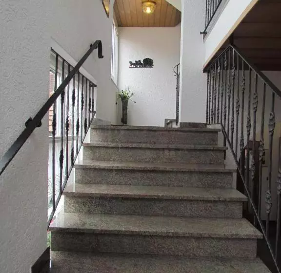 Hotelli Zum Erker