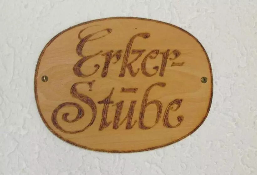 Hotelli Zum Erker