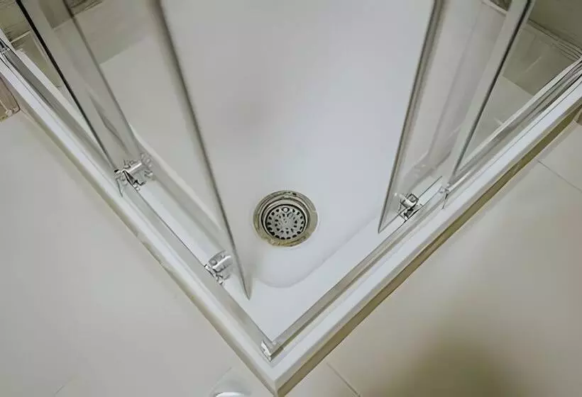 Aunaisin   Nona Kate