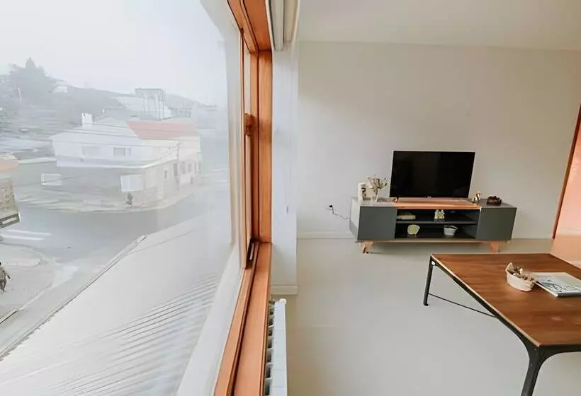 Aunaisin   Nona Kate