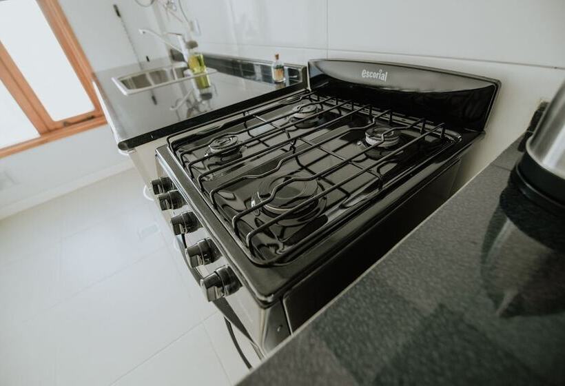 Aunaisin   Nona Kate