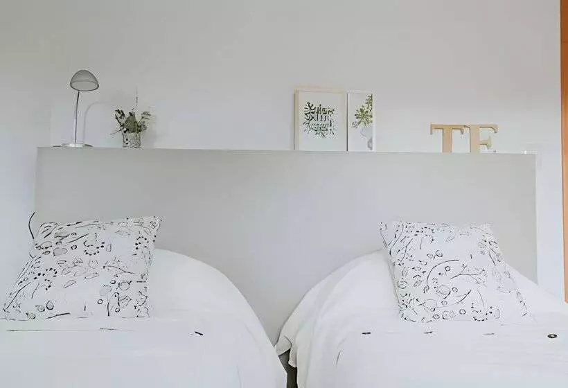 Aunaisin   Nona Kate