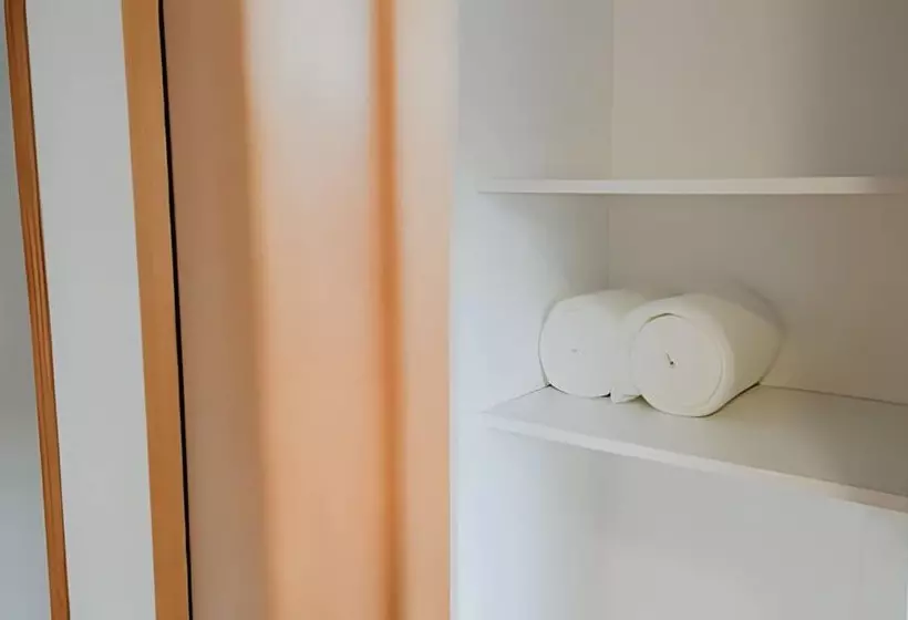 Aunaisin   Nona Kate