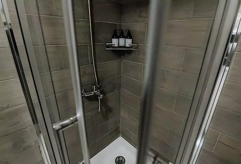 Aunaisin   Nona Kate