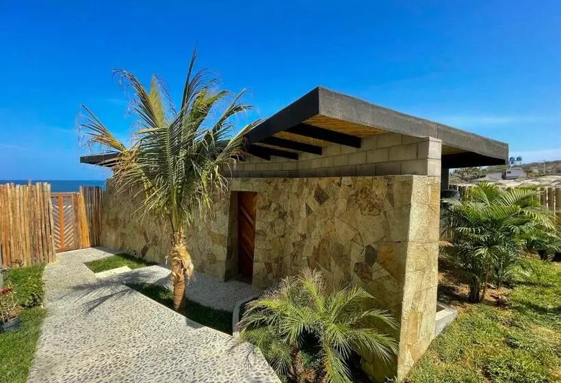 Diem Vichayito Beachfront Eco Luxury