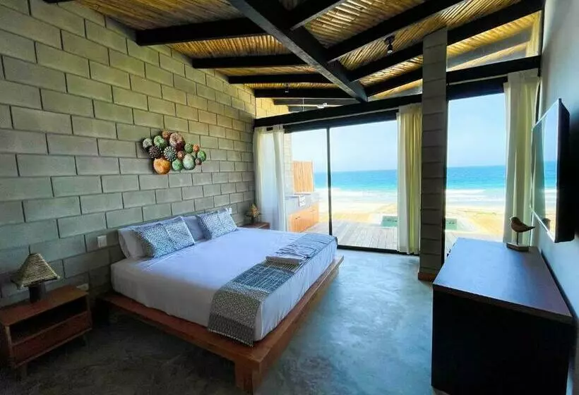Diem Vichayito Beachfront Eco Luxury