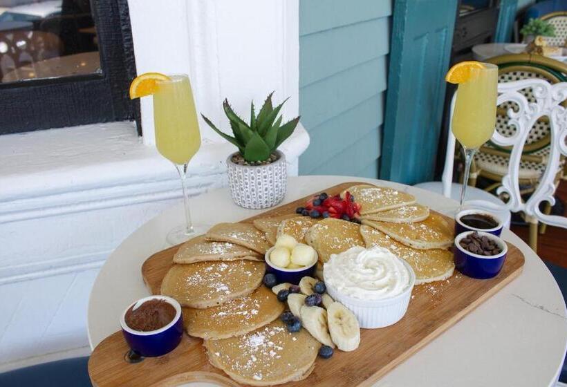 هاستل The Inn Of Cape May