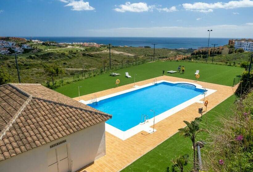 Small Oasis 2368 Sea & Sun