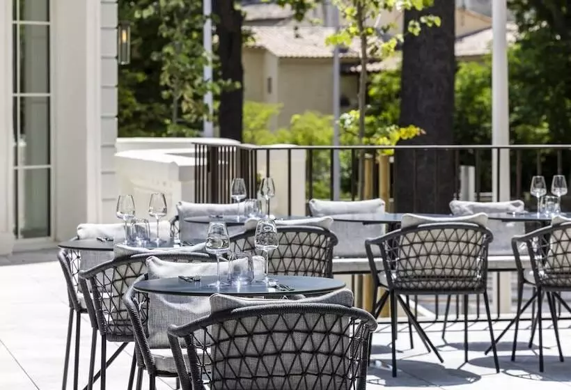 ホテル Villa Castellane