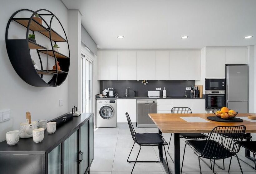 Ocean View Rooftop Paradise, Tavira