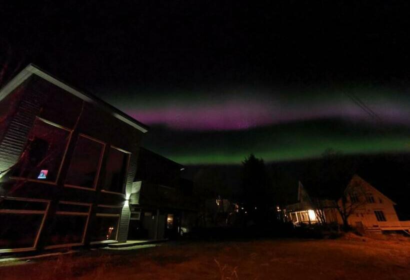 The House Of Aurora I