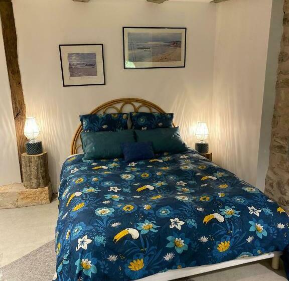 住宿加早餐  La Chambre D Oloa