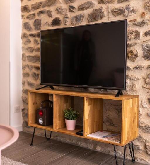 Confortable 2 Pièces Au Cœur Du Centre Historique