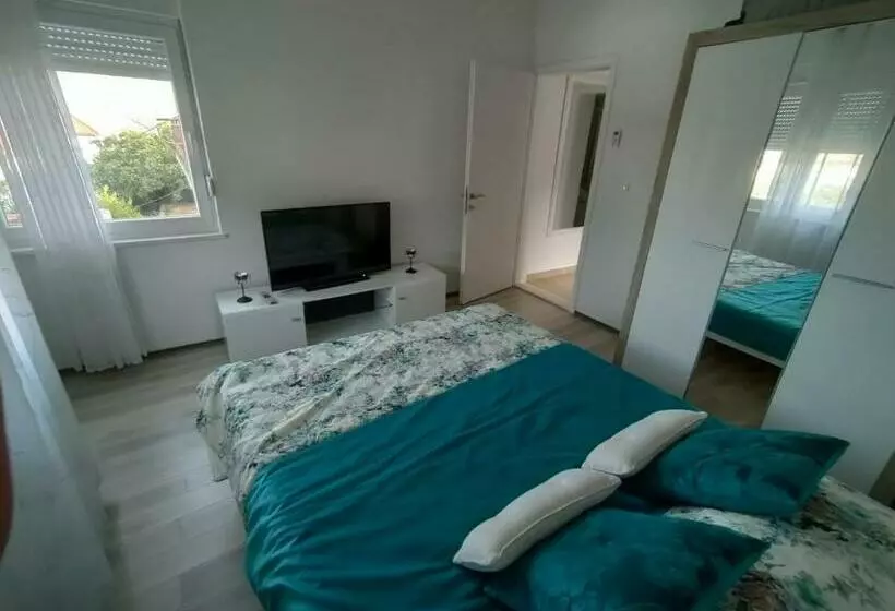 پانسیون Apartman Magdalena