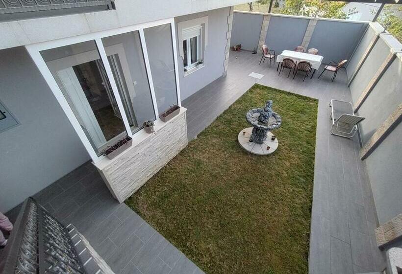 پانسیون Apartman Magdalena