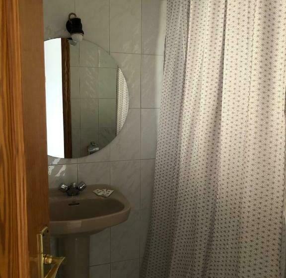 פנסיון El Lago