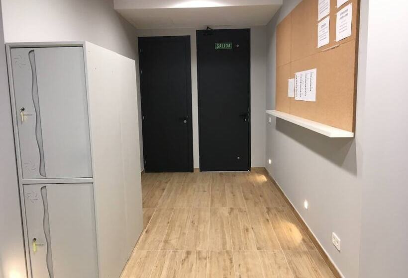 پانسیون Hey Rooms