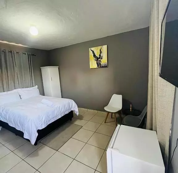پانسیون Tshukudu Guesthouse