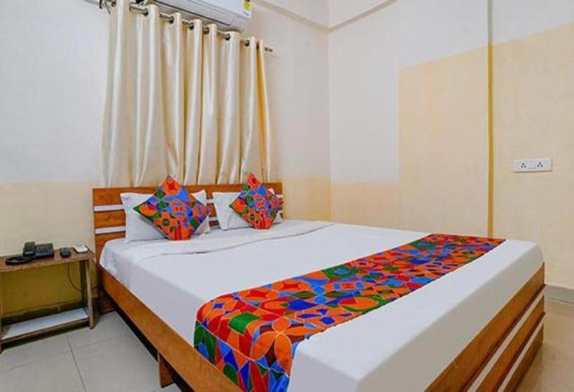 Отель Fabexpress Deluxe