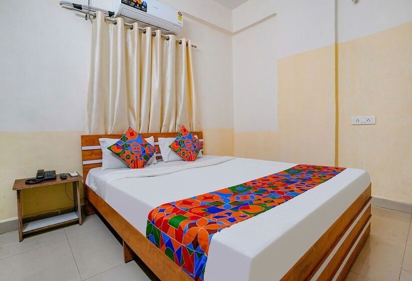 Отель Fabexpress Deluxe