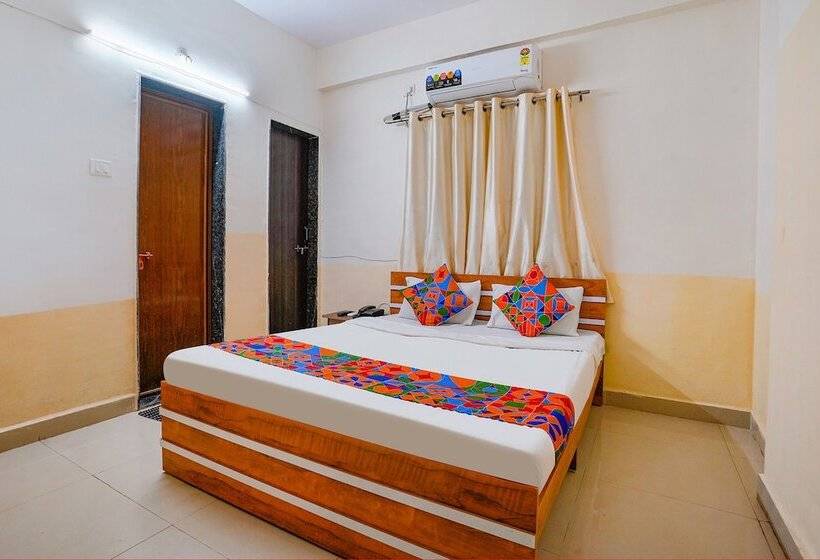 Отель Fabexpress Deluxe