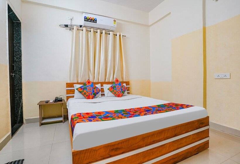 Отель Fabexpress Deluxe