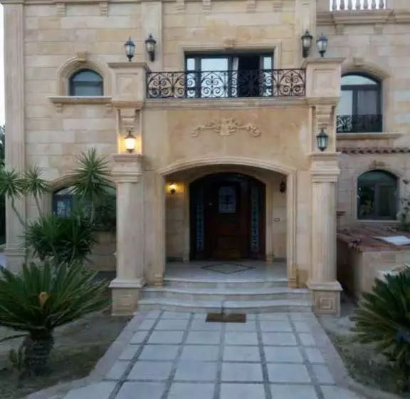 فيلا مارينا 5