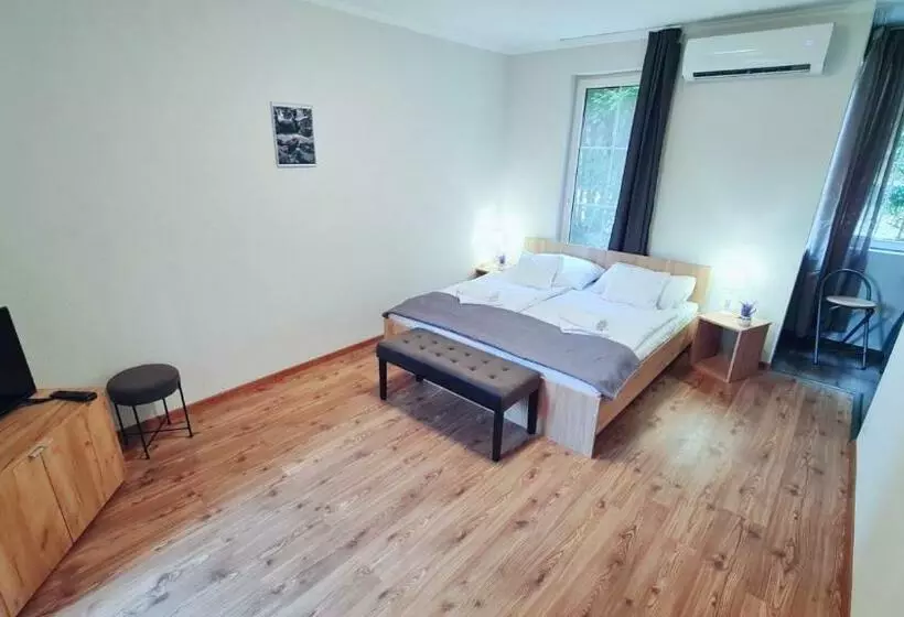 Bláthy Apartman
