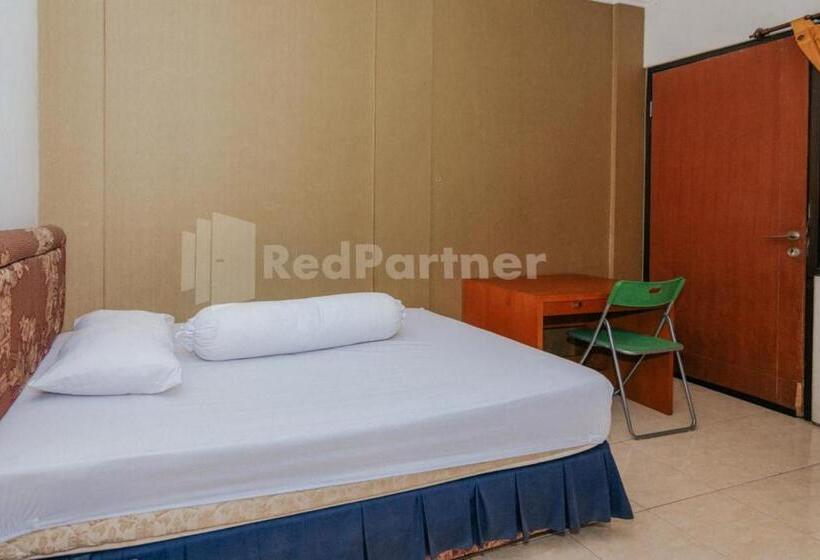 فندق De Lugano Scbd Syariah Mitra Reddoorz