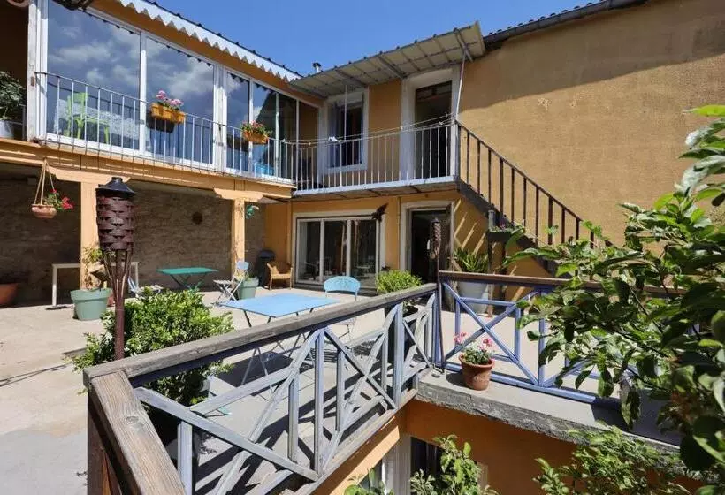 ペンション Gîte Ancien Hôtel Du Larzac